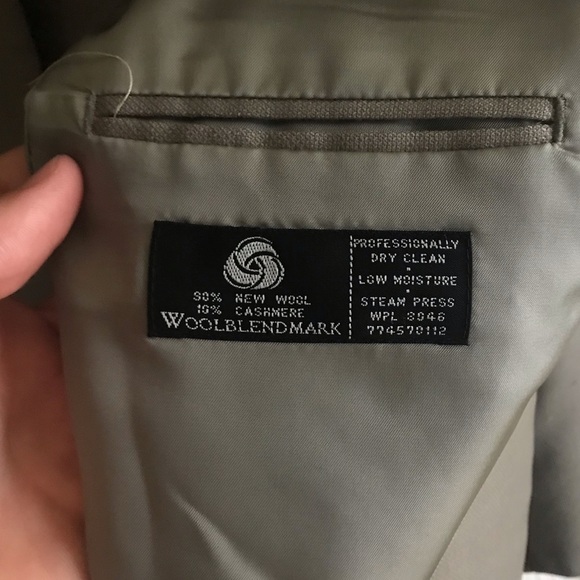 ALFANI Wool and Cashmere Full Suit - Picture 3 of 6